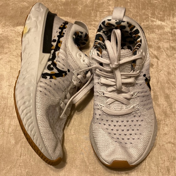 Nike React Infinity Run Flyknit 2 leopard Size 5.5 - Picture 1 of 7